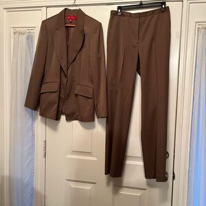 Anne Klein Brown Pantsuit Set